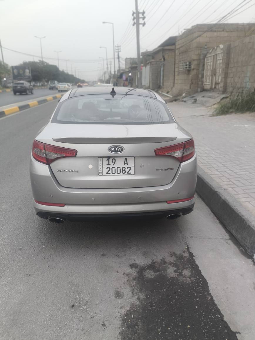 للبيع اوبتما امريكي مديل 11 حادث جامرلغ خلفي + قبق جنطه امبدل ابلاد فقط الباقي كفالة كما في السونار 
 فول مواصفات للاخير. 
بصمه تشغيل + ابواب 
فتحة سقف 
كشن كهرباء 
تبريد تدفئة بالكشن + تبريد تدفئة شغال شرط
شاشة اندرويد فول سلاسه + كامرة فول HD
محرك 2000 توربو معلي گازكيت فقط مكفول من النضيح والبخار
كير كفاله من كلشي
حادث خلفي جامرلغ وقبق الجنطة امبدل ابلادي 
سنويه بأسمي لل 27 رقم دولي. كربلاء 19
صدر + دبلات جديد 
العنوان كربلاء 
السعر 107 وبيه مجال اذا شراي مو شراي لا تعبني
للاستفسار اكثر *********** كربلاء, العراق
