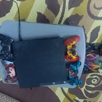 سوني 3 نضيف فول جديد ما بي شي   اليحب يشتري يتصل ؏ هذا الرقم 077069446...