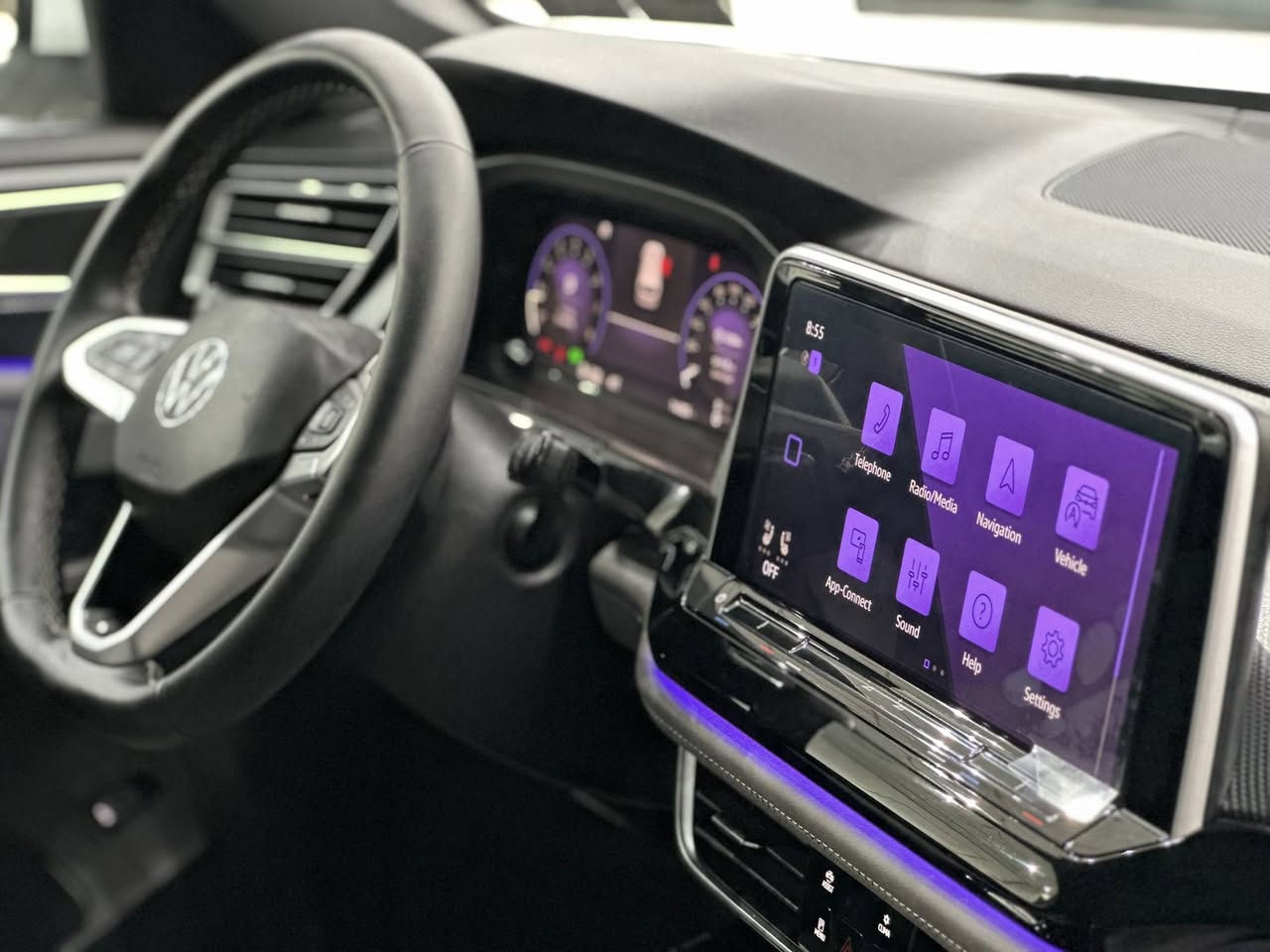 فولكس واكن آطلس كروس  
مــودیل 2024 شکل جدید 
Volkswagen atlas cross sport SEL premium
مواصفات ، كشن تبرید و تدفئة ، صندوق شفت ، قطعتین تبرید ، داتاشو  داخل ابيض، بانوراما، سماعات هرمان كاردون،دبل اكسل، رادارات امامي خلفي  و٣٦٠ درجة،دشبول ليد  بيلادي، ابواب خلفي بردات
ماشي 14 الف
محرك آربعة سلندر تیربو 
بدون صبغ 
سعر 330 $  
عنوان السياره اربيل 
***********
***********
