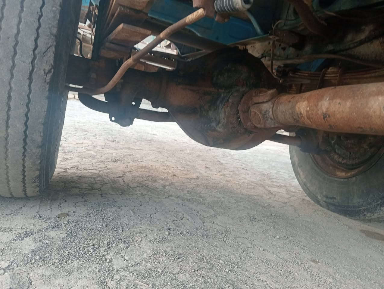 مارسدس اخرس البيع سياره جديده ***********
