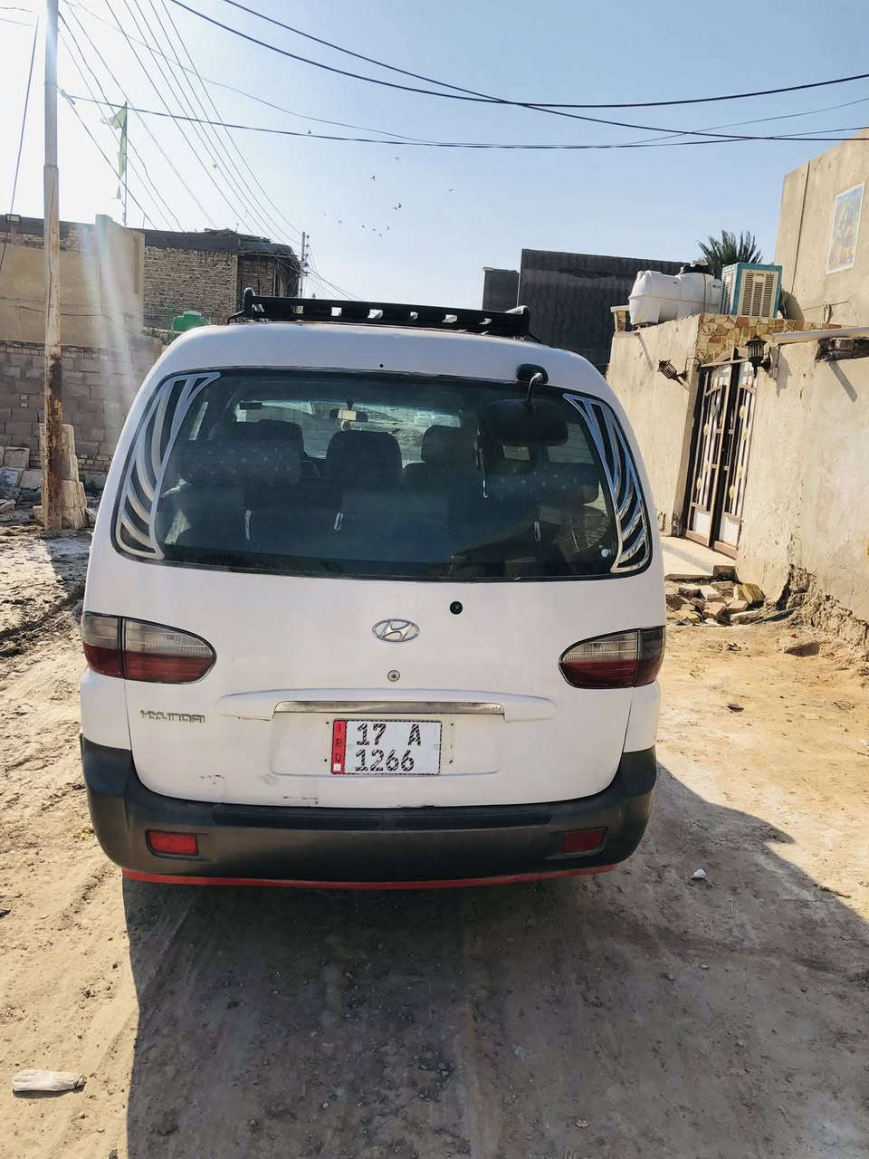 السلام عليكم ستاركس للبيع موديل 7 امسكر كير عادي حدادي تخم تاير تبريد تدفئه دوشمه  جديد خط وبحث سياره جاهزه ما ناقصه شي سعره 83 بيه مجال مكان الدوانيه ***********
