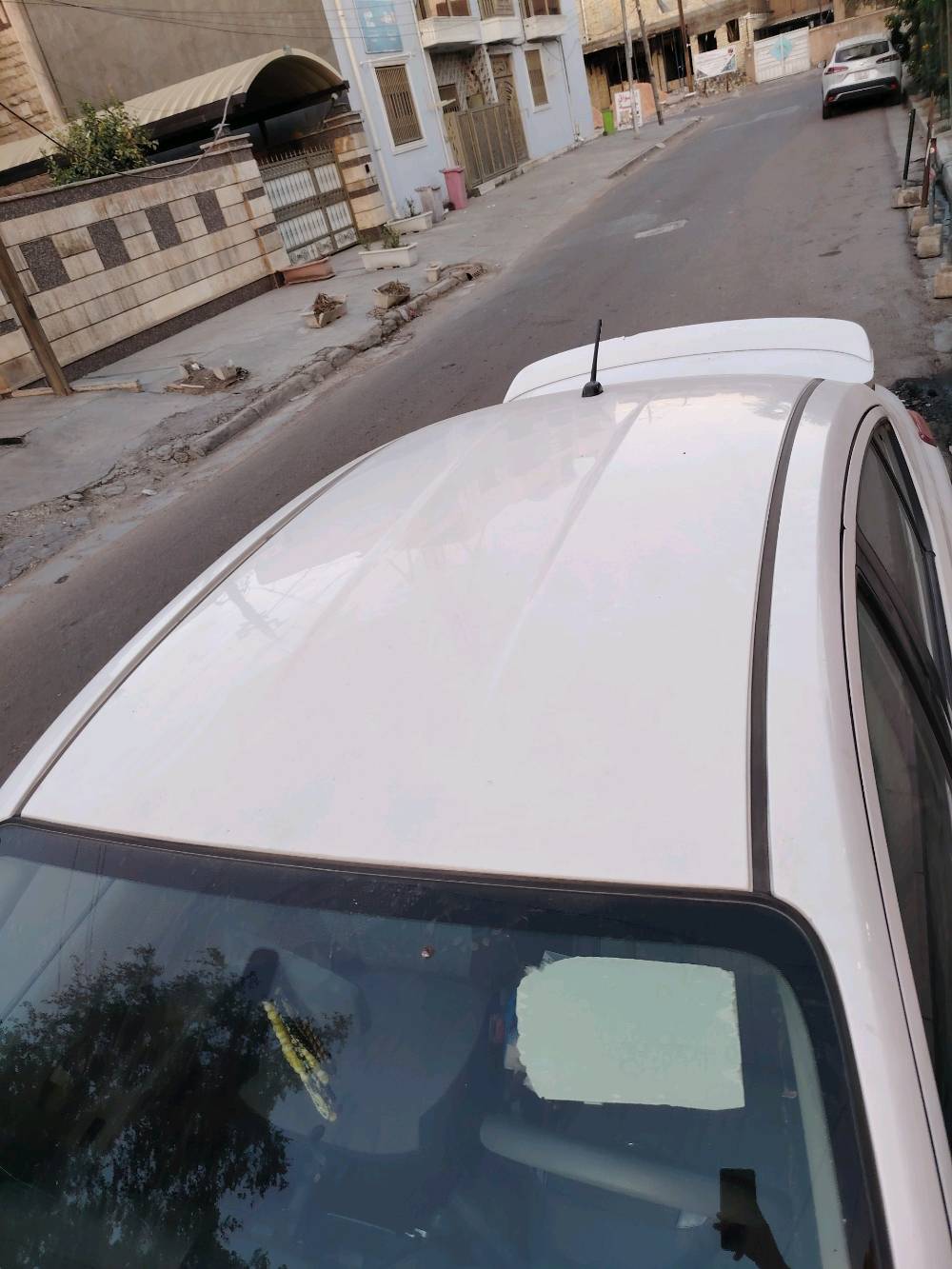 سني ٢٠١٨ هندي ماشيه ١٧٩ السيارة باسمي بيها بارد فقط التبديل ولا صبغ المكينه والمحرك خير من الله تخم تاير وحداديه جديدة 
تحويل ثاني يوم  