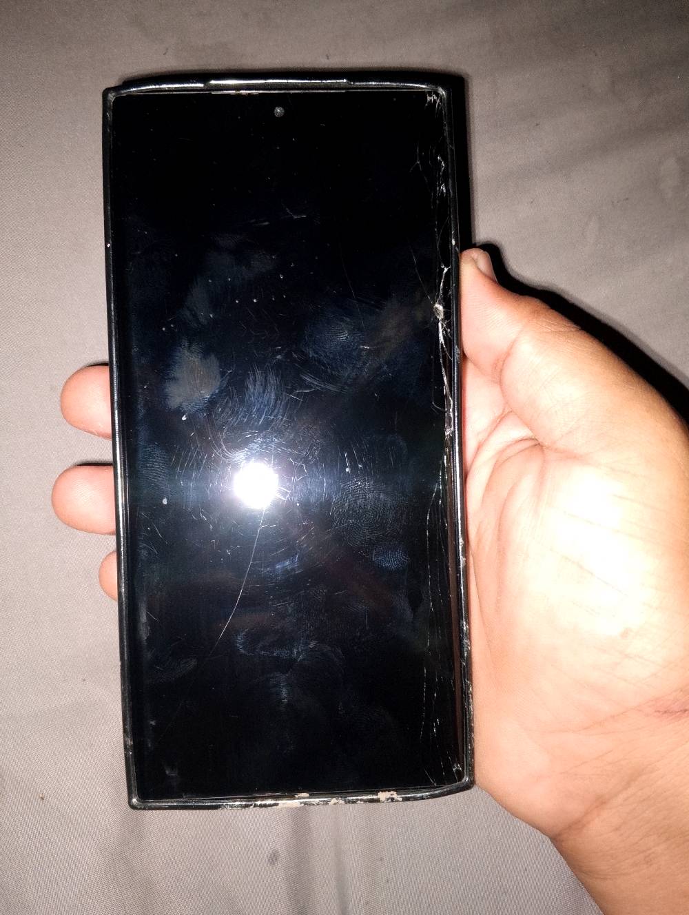جهاز سامسونج جلاكسي اس 23ويلتر للبيع السعر 650وبي مجال بسيط لمعرفة المزيد تواصل معي على الواتساب على الرقم التالي ***********