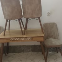 ميز طعام البيع ‏‪07885901238‬‏ ‏‪+9647505562938‬‏