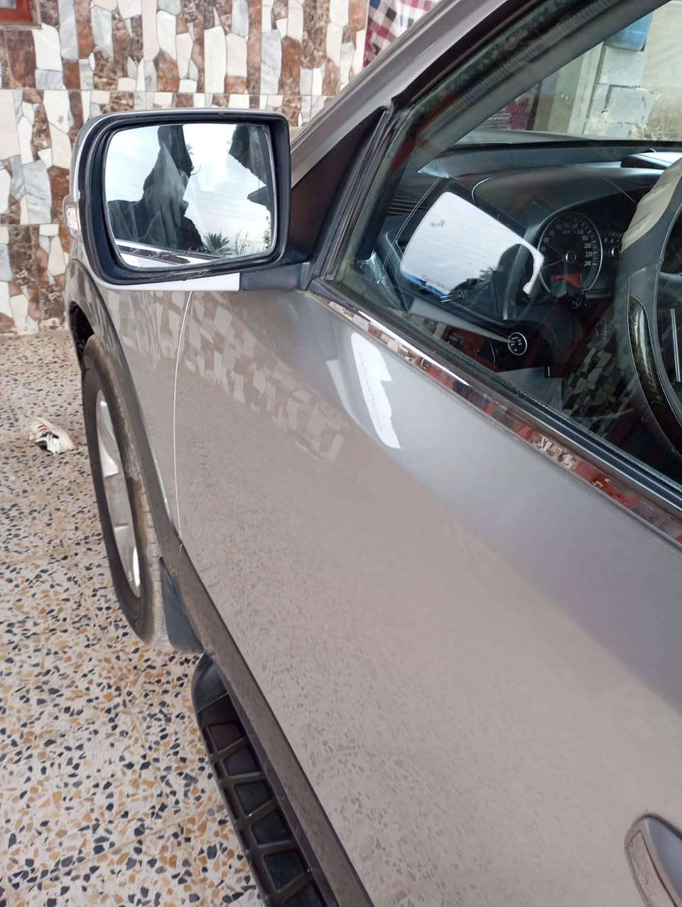 السلام عليكم موهافي ٢٠٠٩ رقم بغداد مشروع وطني كير محرك كفاله السعر ١١٠ وبيها مجال *********** رحمه لوالديكم اني مكلف بلنشر مكان السياره صلاح الدين بلد يثرب
