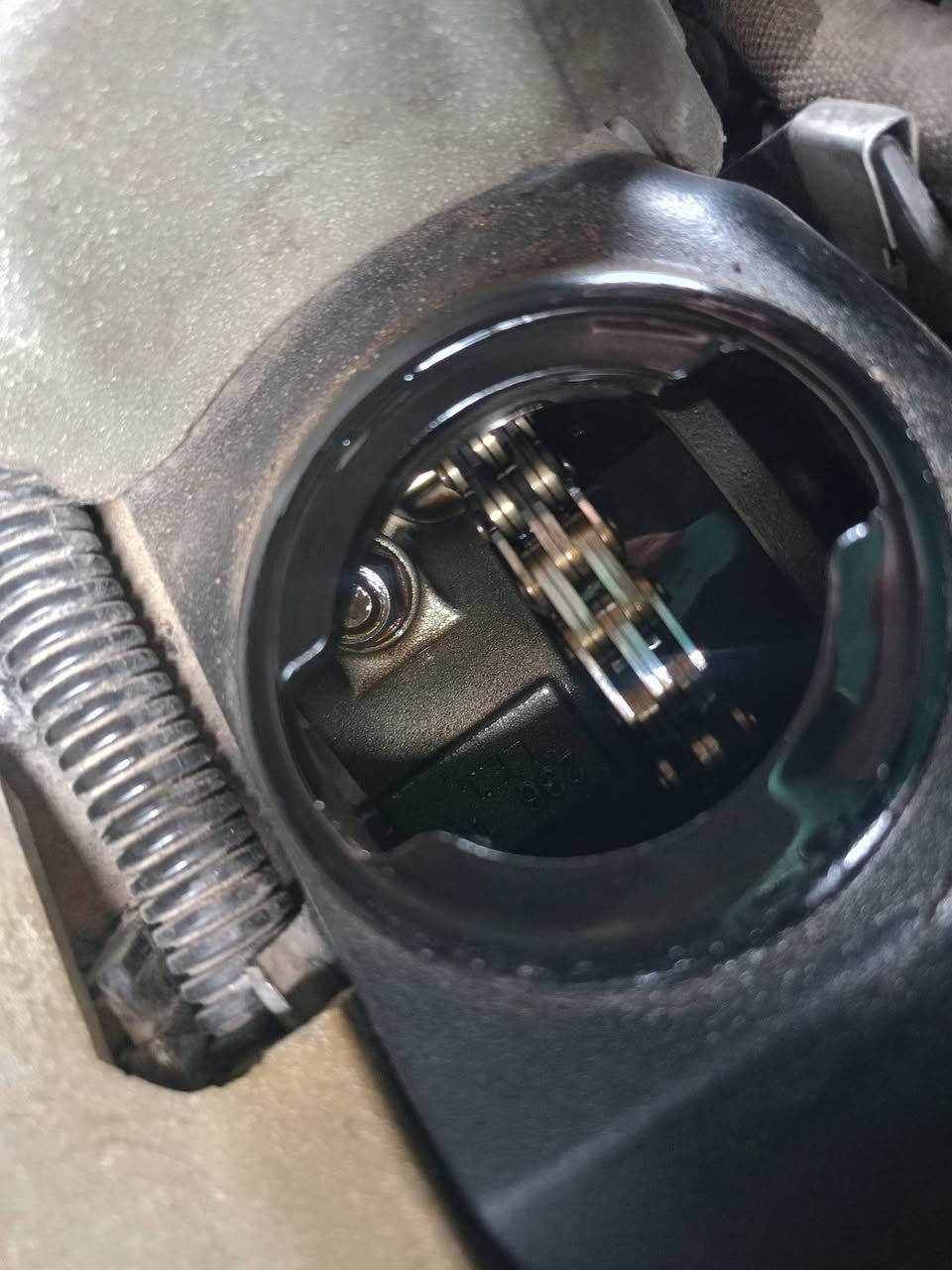 السلام عليكم 
باخره 2002
محرك شرط لوك 45
كير مكفول 
تخم تاير ياباني ويل 18اصلي 
برده خلفيه كهرباء 
مريء شفط 
صدر امامي جديد الخلفي مبدل عربانه جديده 
عدسات اصليه للناصي زنون 
مكفوله كفاله عامه من الضربه فقط صبغ جماليه بسبب جولاح 
كهربائيات كله شغاله 
درع امامي والكفرات الجوه سياره كله بلاد 
داخل جلد تدفئه تبريد 
رقم بغداد شرط التحويل 
حساسات امامي خلفي 
كروز سرعه شغال 
ستيرن كهرباء 
أربع بيبان شفط جنطه شفط 
سلايت 
أصل 735محرك كير 45
نواقصه فايبره مال ستيرن وكشناته بيهن فطور 
مكاني واسط الصويره طريق المطار ***********
السعر 115وبيه مجال
