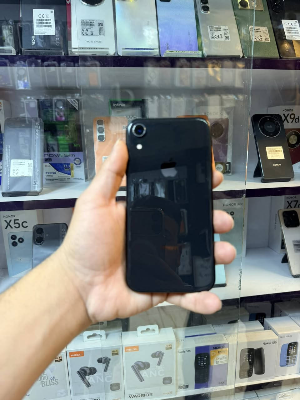 �🔥 متوفر اجهزة ايفون بلادي نظيفة 100% 🔥🔥
📱 iPhone XR
▫️ ذاكرة 64
▫️ بطارية 76%
▫️ بلادي مامفتوح
💵 السعر: 165,000 دينار

📱 iPhone 11 Pro Max
▫️ ذاكرة 256
▫️ بطارية 82%
▫️ بلادي كلشي مامبدل بي
💵 السعر: 330,000 دينار

📱 iPhone 11 عادي
▫️ ذاكرة 64
▫️ بطارية 76%
▫️ بلادي وتر مامفتوح
💵 السعر: 200,000 دينار

📱 iPhone 14 Pro Max
▫️ ذاكرة 256
▫️ بطارية 85%
▫️ مامفتوح وتر
▫️ كامل ملحقاته
💵 السعر: 775,000 دينار

📍 المكان: بغداد
📞 ***********

⚡ فحص كامل قبل الاستلا
