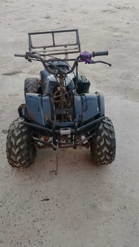 مكلف بالنشر دراجة رباعية للبيع المكان المحمودية للاتصال 07740134695