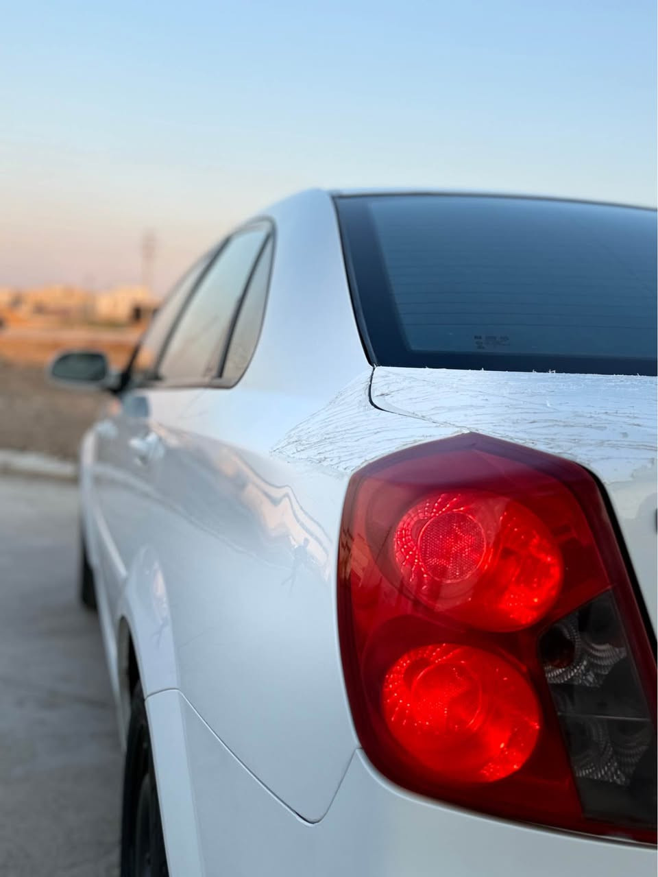 شوفرليت اوبترا 2012
بونيد فقط صبغ بدون دواخل 
كير و محرك شرط تخم صدر جديد
تحويل و غرامة سياره مال البيت 
سعر فول مناسب ٧٤ ورقه بي مجال 
رقم تلفون *********** واتساب موجود اكر, نينوى
