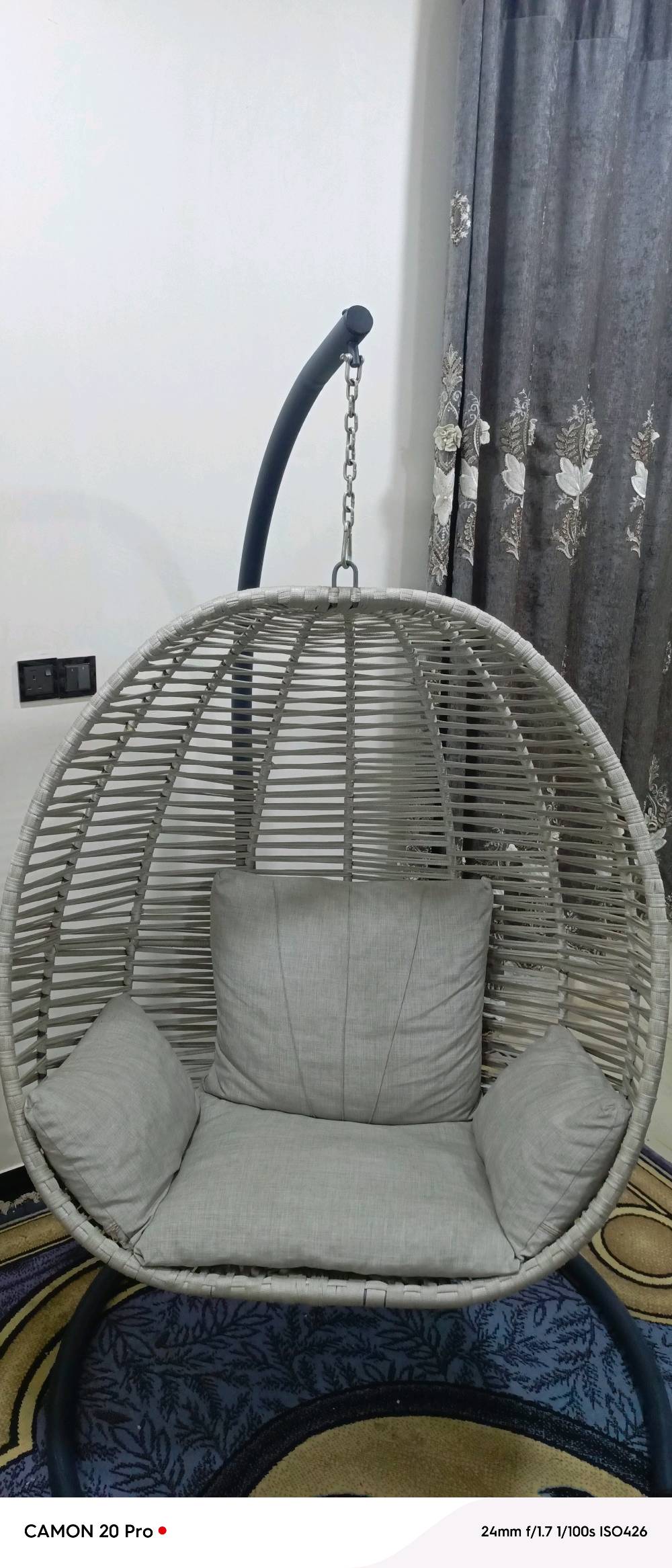 السلام عليكم ورحمه الله وبركاته مرجوحه للبيع ١٥٠ وبيها مجال المكان بغداد الخطيب الزراعي 