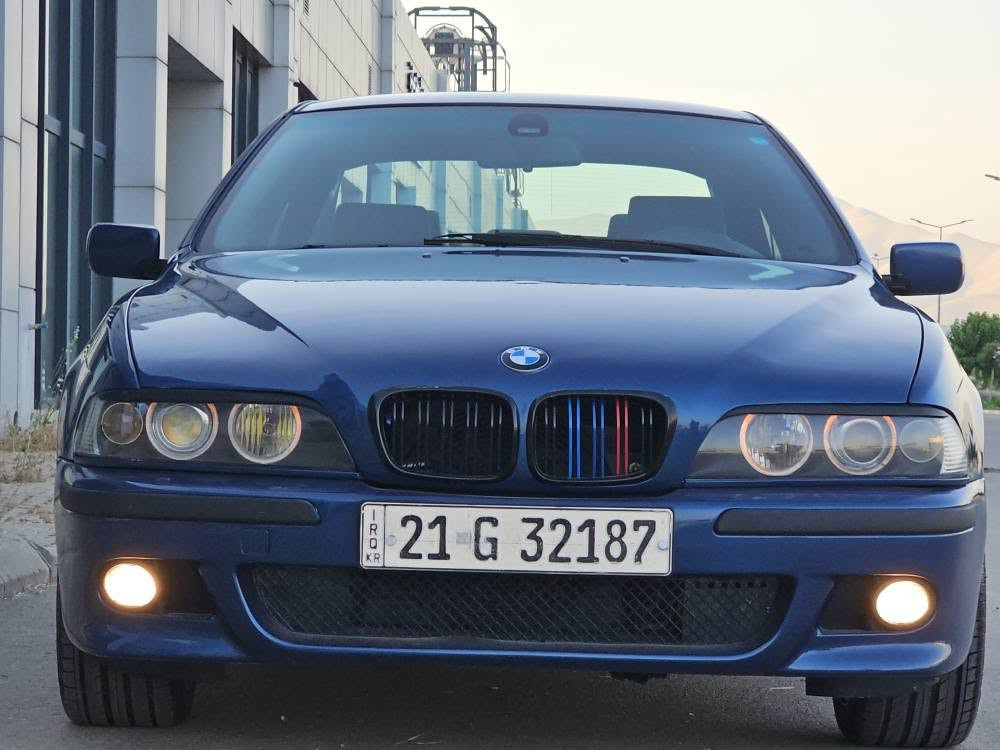 BMW    E39      2001      525

بیئێم  ئێم سپۆرت 

مواسەفات ئەوروپی

دەعامی پێش ودوا ئێم

ویل و کوشنی ئێم سپۆرتە 

بیلاد  بەرگە سەقفی ڕەشە 

کوشن هیتەر

گێڕو مەکینەو تەبرید بەشەرت 

سەنەوی و ڕەقەمی 

چوارتایەی تازە بۆ بەستراوە هیچ 

نقوسانیەکی تیا نیە سەیارەکە

هەموو گیانی  بەشەرت 

بۆیاخ  پێنج پارچەی ئەوروپای بۆیاخە

بێ ناوگرتن  بێ دەعم 

سعری  108     گەڵا و معامەلەیەکی کەم 
*********** السليمانية, العراق
