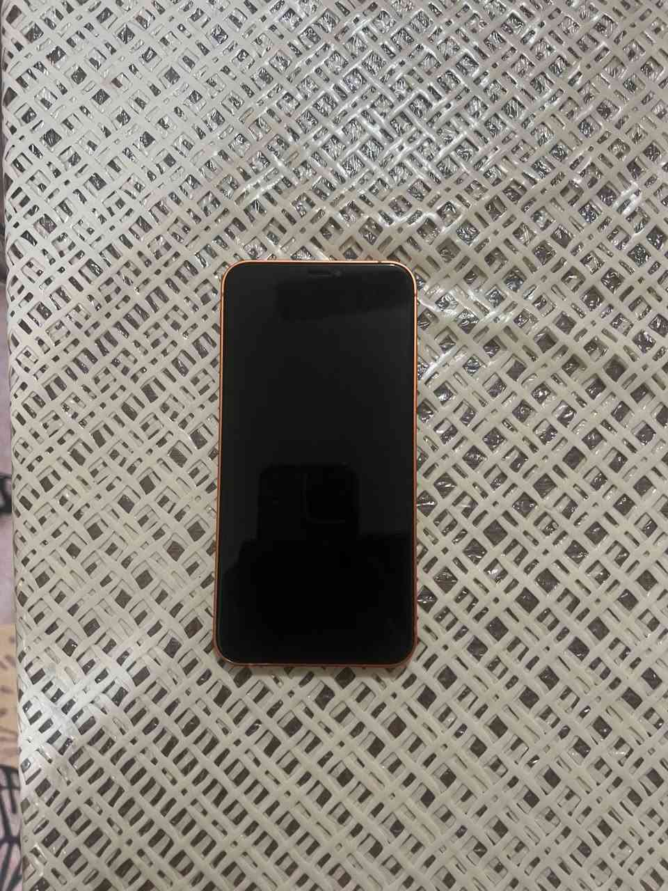 السلام عليكم جهاز اكس ماكس ذاكرة 512 الجهاز نضيف مبدل شاصي وآي خلل ماكو بي وداعت عمري مبدل بطاريه اصليه مكاني الخالص سعر275بي مجال قليل الرقم ***********
