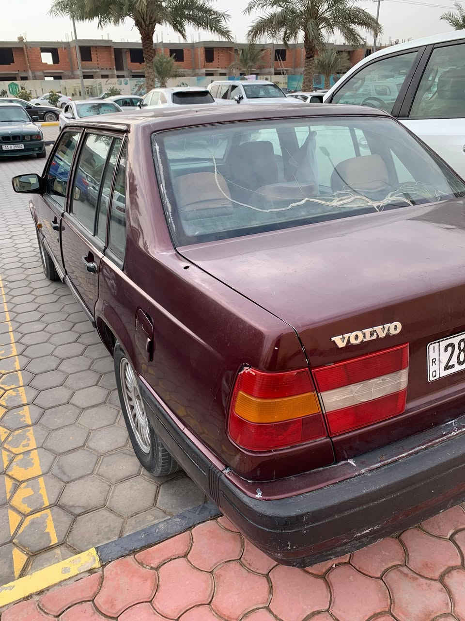 سلام عليكم فولفو للبيع
موديل 92
سياره بسمنه 
كير مكينه عل شرط 

حداديه زينه 
دواخل حلوه 
تايرات نضاف 
تبريد  عوزه بس غاز 

السعر 50وبيها مجال قليل تصال ***********
