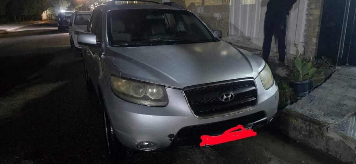 السلام عليكم 
تنويه السياره كص كص كص
سيارة سنتافي 2008 محرك 6 بستم 
محرك گير تبريد تدفئة شرط
المكان كركوك السعر 55  بي مجال خفيف
للتواصل الرقم *********** و بي واتس
