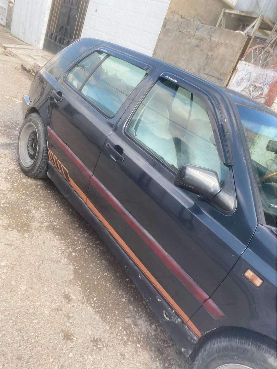 1 مليؤن غةرامةى لةسةرة 
4 تاية و ويلى نوى لةسةرة 
ليدران و براوةو وةرگةراى بة شةرت 
نرخى 35 $
*********** أربيل, العراق
