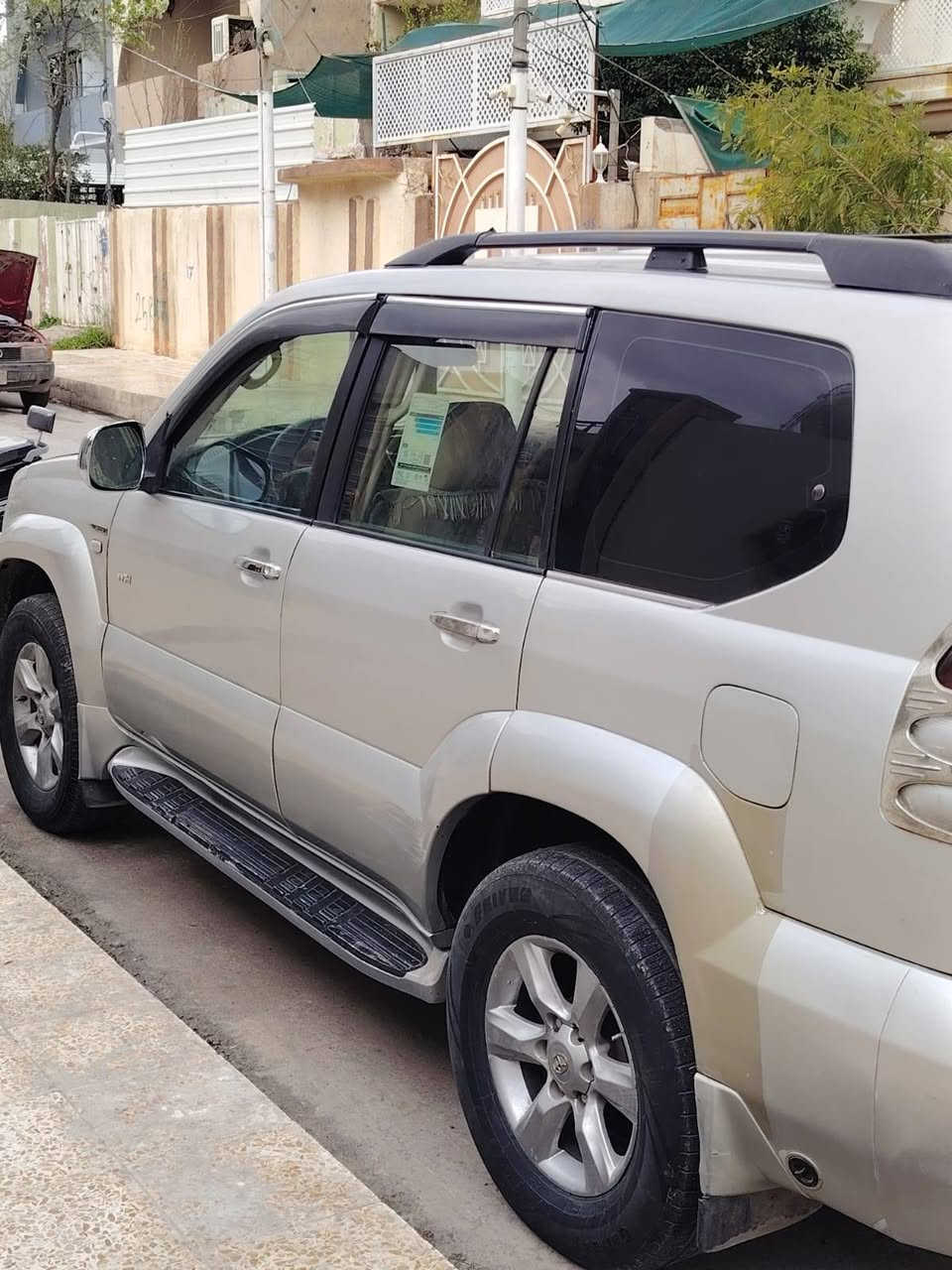 السلام عليكم برادو تيوتا موديل 2003 سيارة مصبوغة عام مكينه شرط 6 سلندر منضومة غاز كير شرط سيارة شرط التحويل سيارة سنويه وهزه جديده  السعر 98 وبيها مجال مكاني موصل  للاستفسار ***********
***********
