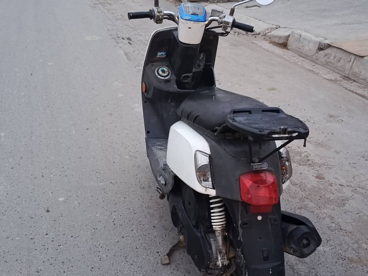 سلام عليكم للبيع بوليسي مسطره نوزل (مفتوح ) مستعجل عل بيعته السعر 500 وبي مجال قليل
***********
