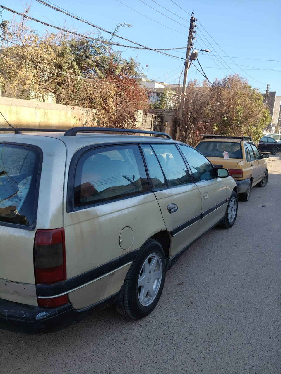 اوبل بزون موديل 96
كير عادي محرك جديد مال كصه السعر 33 وبيها مجال بغداد المدائن رقم مبايل ***********
