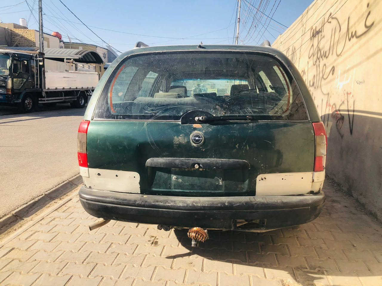 السلام عليكم
اوبل بزونة 
رقم نجف _راعيها نجف 
سنوية ساقطة 2019
موديل 95
مكاني نجف 
گير _محرك _كهربائيات شغالة 
السعر 18 
***********. رقمي
