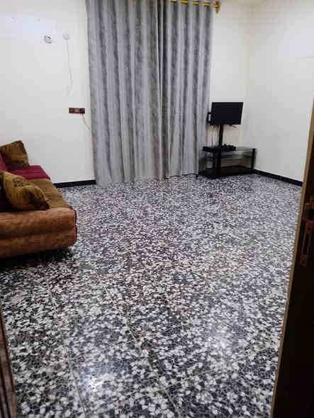 السلام عليكم
عندي بيت في بغداد للمراوس بيت بالفلوجة  المساحة الكلية 600ومساحة البناء 225 نوع العقار اصلاح زراعي 117 واقع في منطقة الدورة البعيثة للاستفسار اتصل ***********
