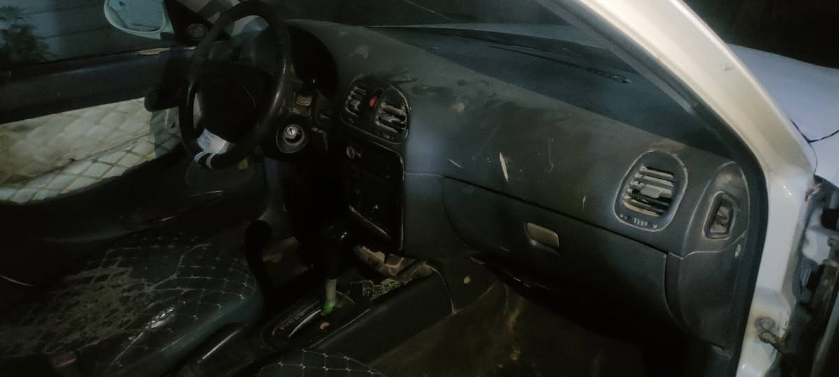 سيارة نوبرا موديل 99/صبغ الجمالية كير ومحرك مكفولة بيهه طخات بصيطة ومصبوغة سعر19/وبيهة مجال ***********
