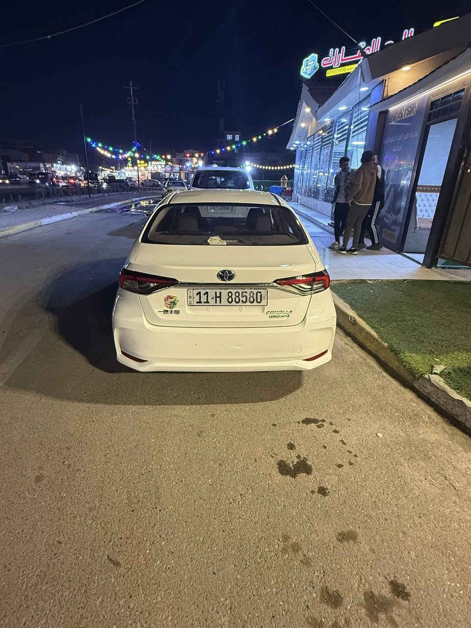 موديل: 2024هايبرد
السعر١٤٢

مكانه بغداد حي الجهاد

سياره بسمي ثاني يوم تحويل 

ستيراد خليجي 

رقم دولي 

المحرك: 1800 سي سي

لايت زنون

تخم تاير

بصمة تشغيل

السيارة باسمي

ما بيها ولا قطرة صبغ، بلاديه

ولا مدعومه 

نظيفة جدًا وحالة الوكالة

السعر بي مجال بسيط

للتواصل  اتصال

 📞***********

مميزات تويوتا كورلا 2024 – محرك 1800

محرك 1800 سي سي اقتصادي وعملي

ناقل حركة أوتوماتيك CVT

بصمة تشغيل بدون مفتاح

لايت زينون + إضاءة نهارية LED

نظام تبريد قعتين

أنظمة أمان كاملة: ABS – VSC – TRC – EBD

وسائد هوائية أمامية وجانبية

نظام الثبات على المنحدرات

تكييف أوتوماتيك قوي

شاشة وسطية متعددة الوسائط

بلوتوث + USB

كاميرا خلفية

مثبت سرعة

مقود كهربائي متعدد الوظائف

نظام ECO لتوفير الوقود

نوافذ ومرايا كهربائية

قفل مركزي + إنذار

تخم تاير
