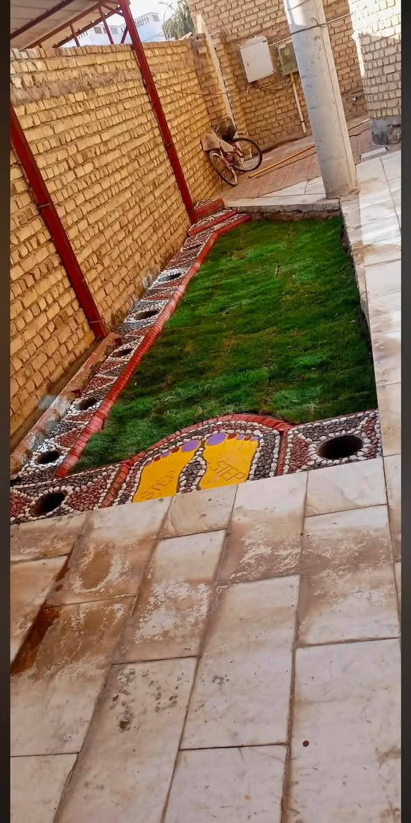 يا  آلـٰ̲ـہلـٰ̲ـہهٰہٰٖ ♛⇣🐰☄️₎✦
💐💐اللهم صلي على محمد وعلى آله محمد 💐💐
كل ما عليك يا صاحب الحديقه #اكعد_واستمتع_واحنا_راح_نشتغل
1 💐  زراعة أشجار🌳🌴🌲
2 🌸   قص الثيل🗾🗾🏞️🏞️
3 💮 غسل وكنس حديقه من وراقه🧹🧺
4🌻تقليم اشجار في وقت مناسب له🍂🍂
5🌼 وضع اسمده والكيمياوي إلى ترب🔬🧴
6 🌲معالجة الأشجار من ديدان 🦞🐜🐜
7 🛠️عمال ديكور حسب الطلب الذي يعجبك 🧰🔨⛏️⚒️
ما عليك انته بس ستكان الچاي ☕
للاسفسار ***********

