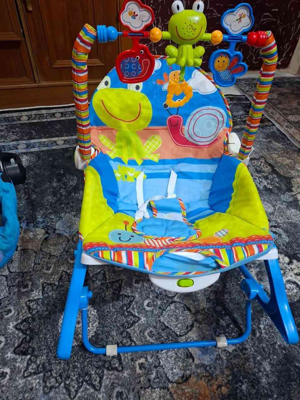 غراض نظيفة للبيع مكان خاجيه.                                                             بلي 3كامل ملحقاته نظيف قفله ١٠٠ 
كرسي اطفال هزاز نظيف يشتغل بطاريه موسيقى مشتريته ب٣٥اريده ب٢٥


**إذا كنت صاحب هذا الإعلان وتريد حذفه لأي سبب، رجاءا أرسل رسالة إلى الدعم الفني**