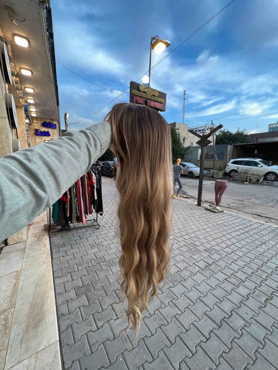 احلى الباروكات توفرت والشعر كله اصلي ..شنو يعني اصلي🙀
...يعني تحمل الكوي والشـسوار والحراره وتبين طبيعيه كلش بلبس 
تفحصـيها بوجود المندوب اذا مو نفسها رجعيها..❣


**إذا كنت صاحب هذا الإعلان وتريد حذفه لأي سبب، رجاءا أرسل رسالة إلى الدعم الفني**