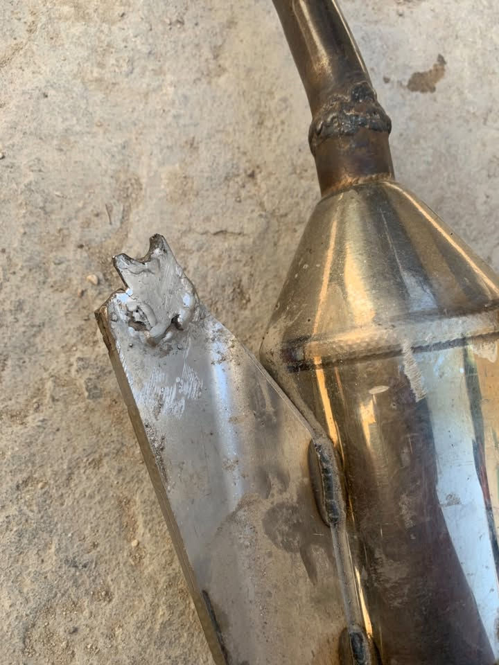 سلام عليكم
صالنصه سكنس عام إذا تفيدك هاذ رقميي ***********
حط سعرك إذا عجبني هلا بيك
