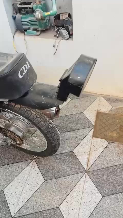 السلام عليكم شباب نامه موديل 21 محرك شرط  للبيع فقط للبيع سعر 600وبيه مجال ملكف بل نشر رقم راعيه ***********  مكاني تكريت
