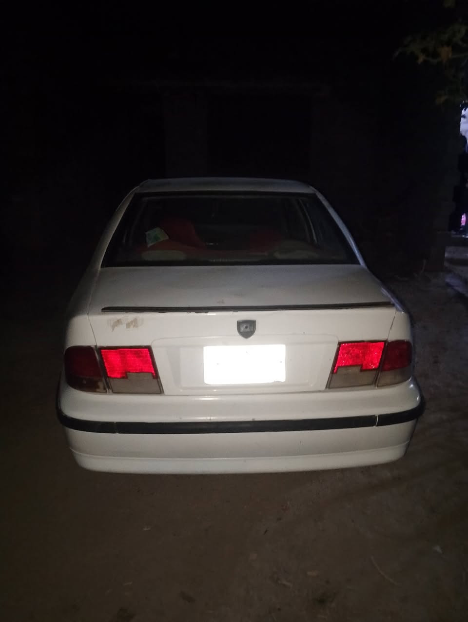 ابيع مستعجل سمند موديل 11 بيهاا ضربه بلخلف محرك گير نضيف تبريد ثلج السعر 23 قفل  مكاني واسط الزبيديه ***********  بيه واتساب
