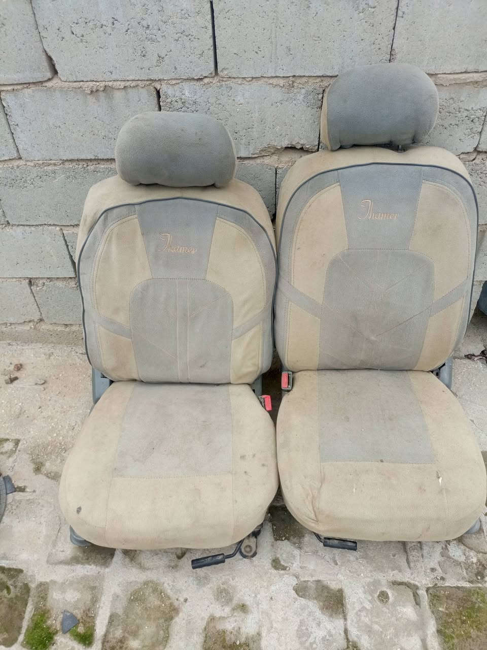 كشنات سايبا لبيع موديل حديث مع  الدعاميه  سعر 55
وبيهن مجال باتصال برقم  ***********
