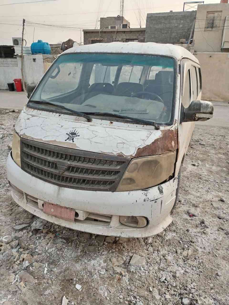 السلام عليكم فتون ١٠ للبيع عليه غرامات رقم بغداد سعر 20 ورقه عنوانه بغداد مدينه الصدر رقم ***********
