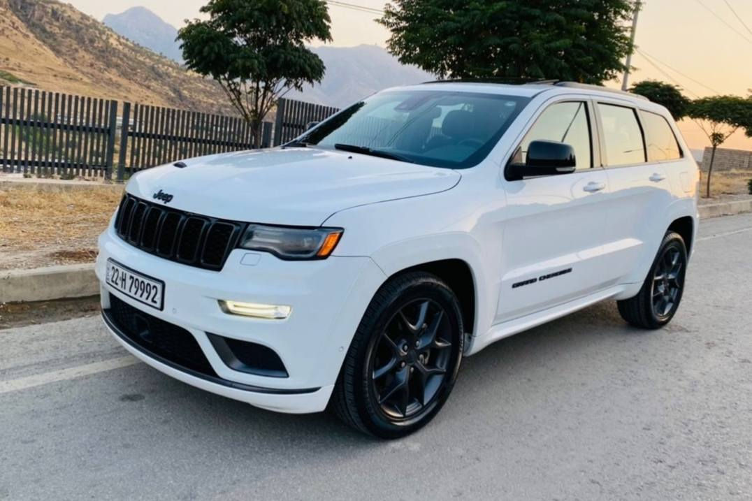 جیب گران شیرۆکی 2019 مواسەفات LemtidX کلین تایتل
تەنها ٥٥ مایل رۆیشتوە  
فول فول موسەفات 
رادار بن رەقەم 
زۆر پاکو خاوینە لە سەر دەقی شەریکە 
هیچ مەسرەفێکی تێدانیە 

سـعـر : لە کۆمێنت داوابکە ڕاستەوخۆ بۆت دێت 📥 

گێر و مەکیەنەی بەشەرت 
هیچ کێشەیەکی تێدا نییە 

ژمارەی خاوەنەکەی 
***********
