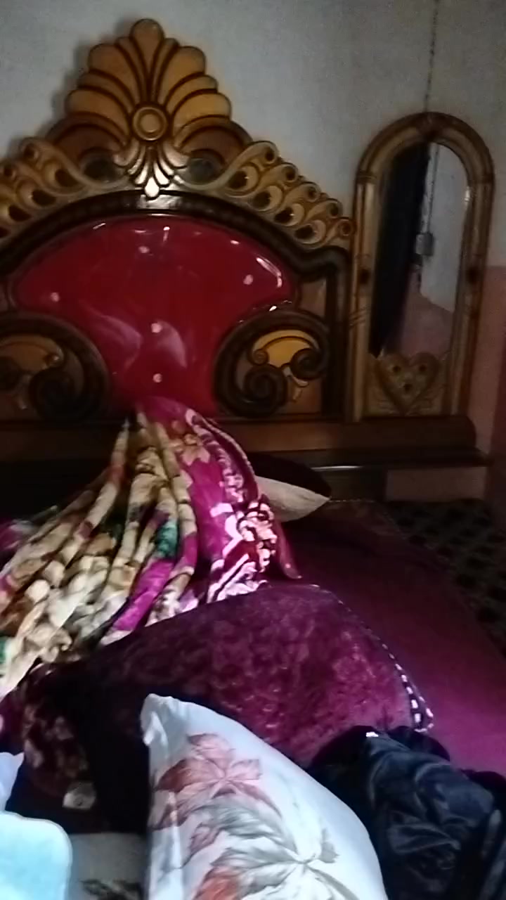 السلام عليكم
عندي قرفه خشب للبيع 
العنوان حصوه حي لانوار
السعر 500 وبيهه مجال مال الجويه
***********
***********
