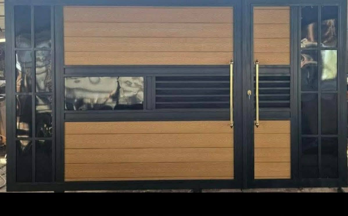 معمل البصراوي
بيبان وشبابيك محجرات
بيبات سلايت 
كيسبان سندويج بنل
مصاعد ونجات درج طوارئ
لعنوان ذي قار الشطره ***********
***********
اب انسب لسعار
