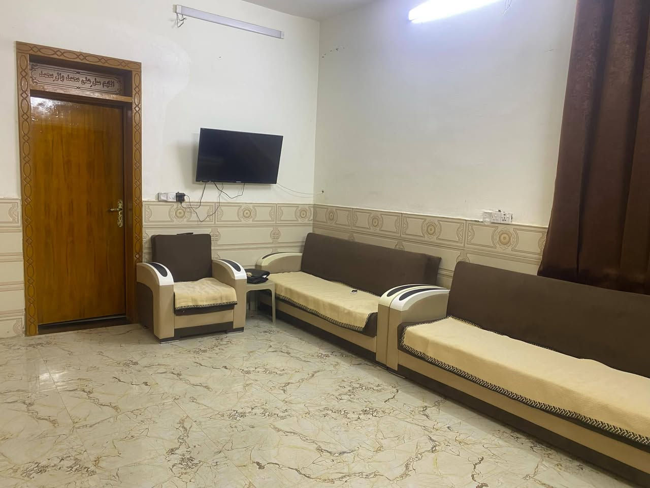 بيت للبيع طابو كونكريت مقابيل كلية البيطره ***********
