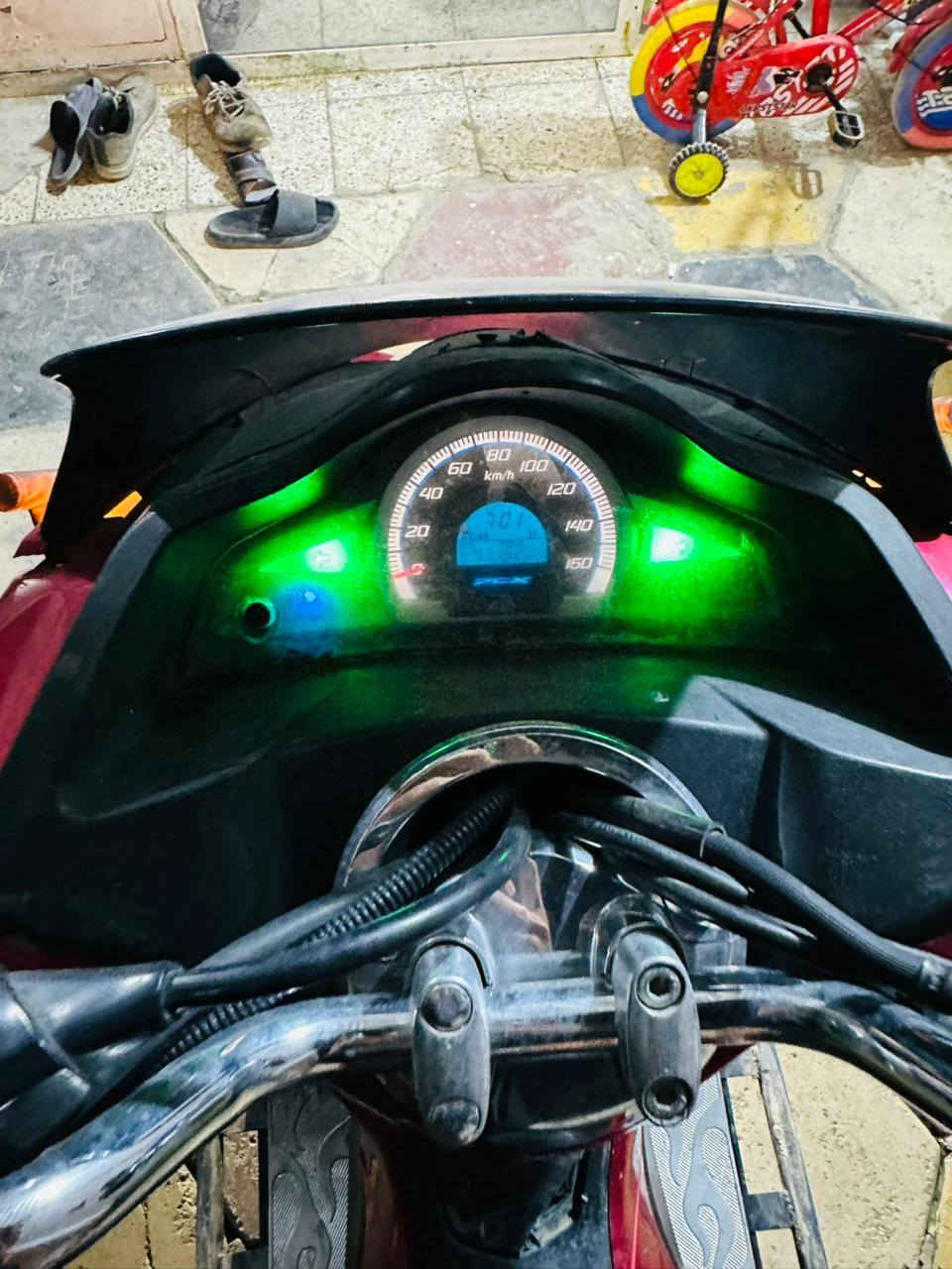 بي سي اكس  جيل ثاني ياباننني اصلي مو ماليزي ولا كوري حبايب ياباني دراجه بلاديه خرسه ماتنسمع  كله عل وضع اليابان 
ه‍ ***********
