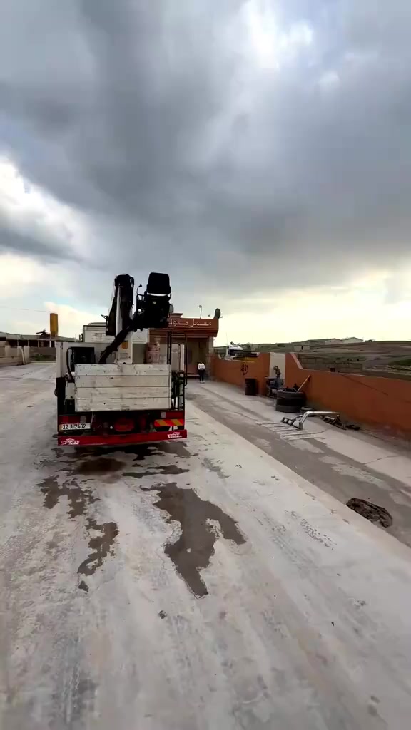 كرين بلوك للبيع اكتروز موديل 2008 رقم نينوى حجم كرين 18 فول موصفات رتايدر ثلجه *********** واتساب
