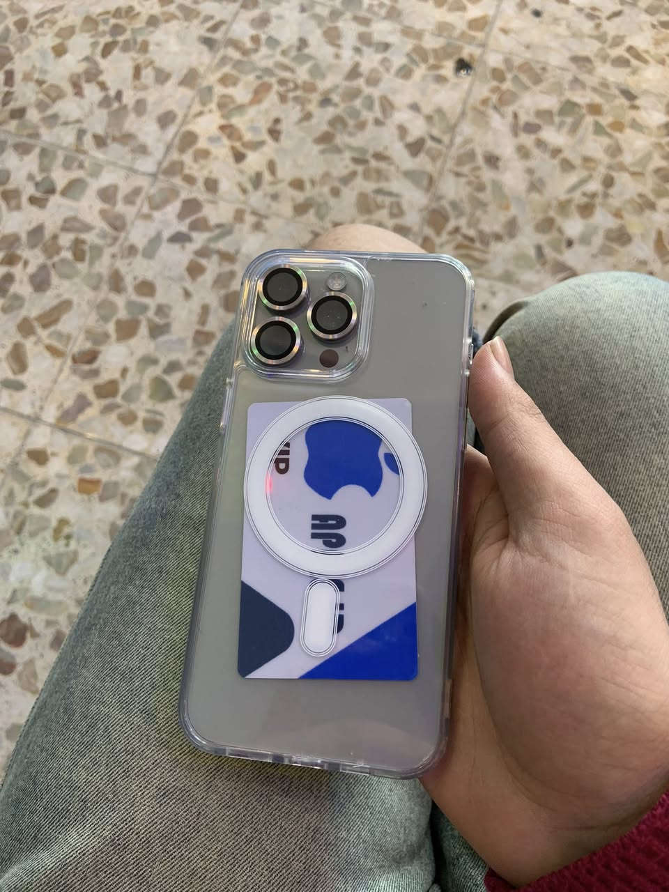 سلام عليكم ايفون15برو ماكس شرق اوسط مستبدل فقط شاشه نوعيه زينه وكلشي بي مكفول من زلخ جديد معنه كلمه مكاني بغداد
 سعره 750
***********
