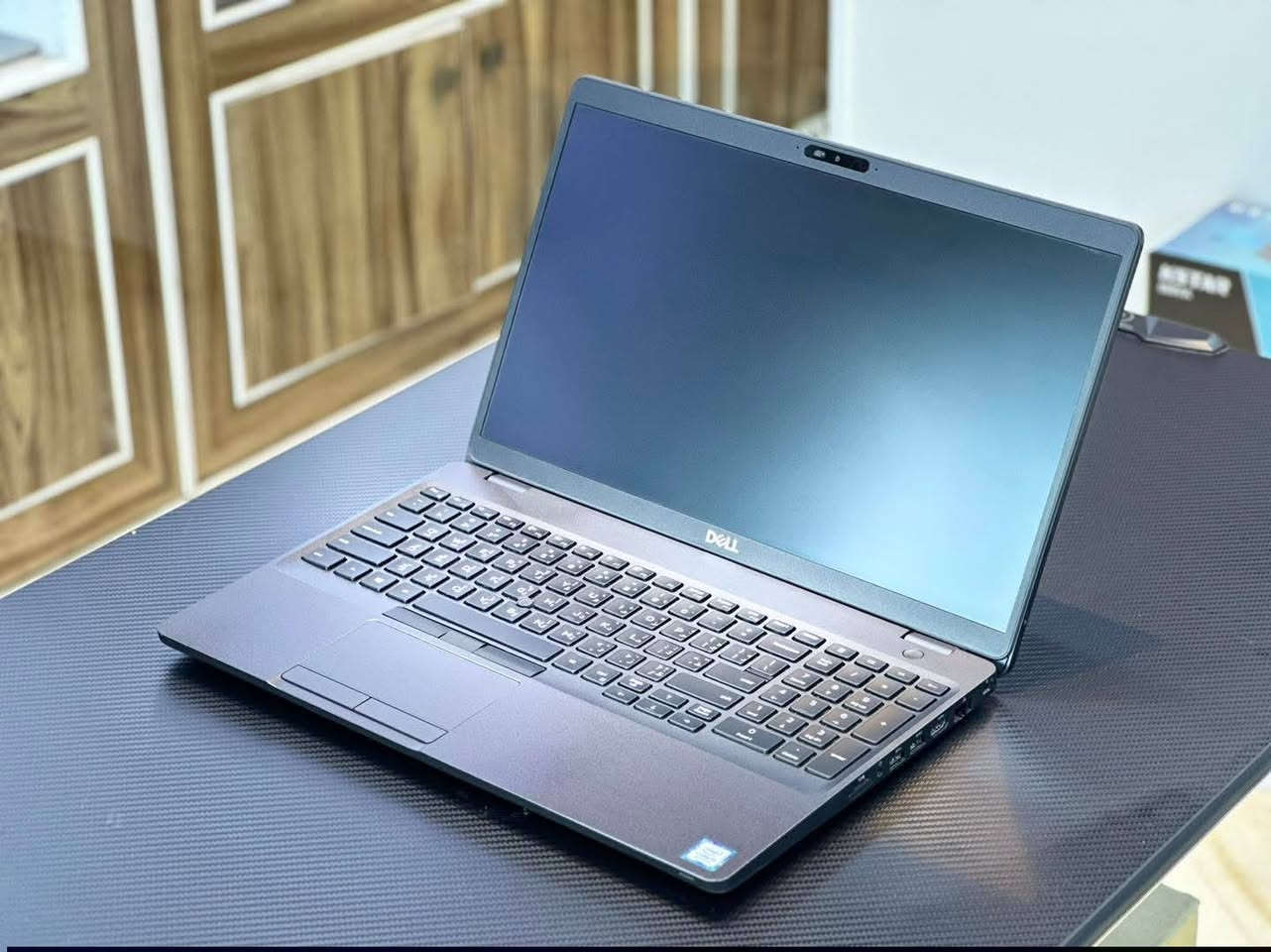 Dell Latitude 5591
🔹 المعالج: Intel Core i5 الجيل 8 فئة H
🔹 الرام: 16GB DDR4 
🔹 التخزين: 512GB SSD m.2 

🔹 كارت الشاشة : 
 خارجي منفصل 2GB Nividia Geforce MX130 
+ كارت داخلي مدمج 

🔹 الشاشة: 15.6 إنج FHD
🔹كيبورد ليزري عربي انكليزي
🔹نضافة عالية جدا 98٪

السعر 450 لف شامل التوصيل والملحقات(ماوس+حقيبة+الشاحن الاصلي)


**إذا كنت صاحب هذا الإعلان وتريد حذفه لأي سبب، رجاءا أرسل رسالة إلى الدعم الفني**