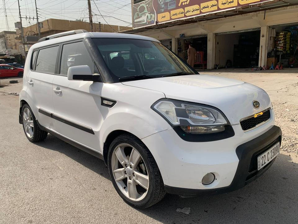 كيا صول خليجي رقم اربيل الجديد سنويه الى سنه 2030 تحويل وكاله حاظر تخم تاير صدر امامي خلفي جديد تدفئه تبريد  محرك 1600 دوش المرغوب كبر ومحرك مكفولات مكفوله من صبغ ماعدا الهلالات الجاملغ الخلفي وصور داخل منشور العنوان بغداد العامريه السعر(95$)هاتف (***********)
