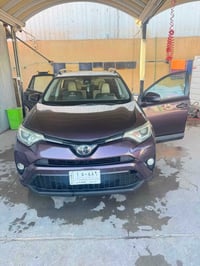 للبيع: Toyota RAV4 XLE موديل 2017 السعر150 وبيها  بسيط جداً  📞07713542...