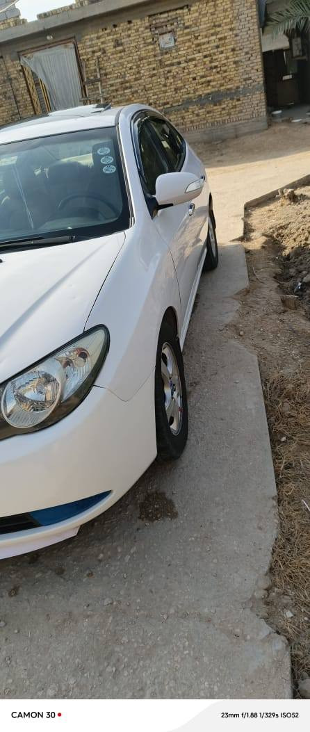 النتر مقدس موديل 2011  خليجي بيه 3 قطع بدون تبديل المكان كربلاء طوريج السعر 103 او بيه مجال لشراي فقط او اني مكلف ابنشره السياره نص فو يعني اشاير بل مري بتحه تحكم استيرن او هذا رقمي ***********
