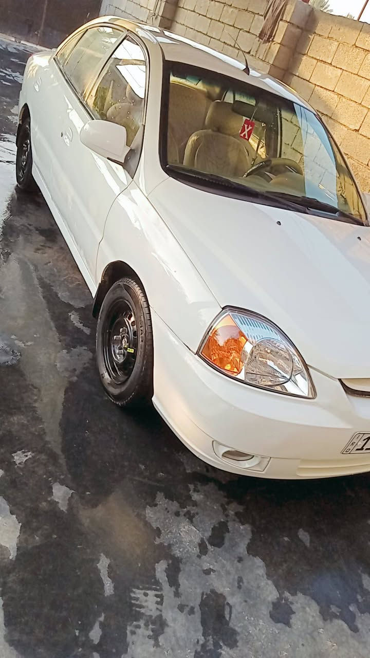 السلام عليكم ورحمه الله وبركاته ..
ريو 2004 رقم انكليزي .رقم بغداد ..
سياره حلوه واضح بل صور سياره مرتبه.. وحلوه  .سنويه باسمي ..
مكان السياره التاجي ...
سعره٤٣.وبيهه مجال حك الجيه ..
كير عادي ..للاستفسار لاتصال ع الأرقام التاليه .
***********.
***********..
صاحب السياره 
@

