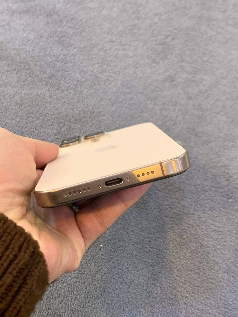 ايفون 16 برو ماكس 
اللون ذهبي
ذاكرة 256
بطارية 96
نموذج M
خط واحد
كامل ملحقات(كارتونه،كيبل،كڤر،لزكه)
الجهاز على الفحص مكفول كفالة عامة من كلشي وما مفتوح نظيف شخط مابيه 
بعده داخل الضمان
  بلادي تفحصة وين ما تريد 
السعر 1400
مكاني الناصريه  للتواصل الاتصال على الرقم 
***********
