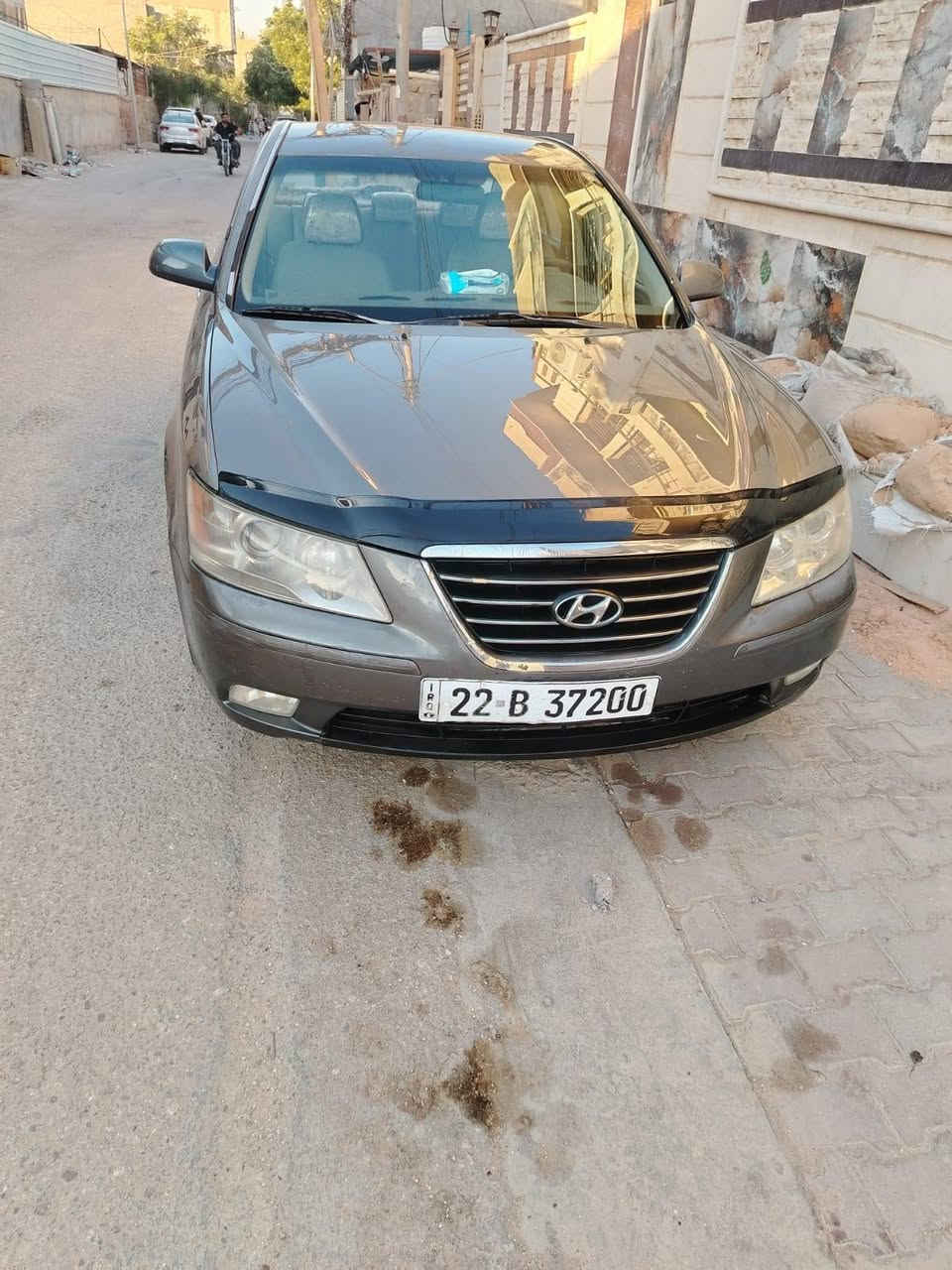 السلام عليكم سياره نوع سوناتا موديل 2010 امريكي حادث امريكا جاملغ خلفي بدون داخل  نص فول  كفاله عامه  من ضربه من تبديل  مكينه كير حداديه تبريد تخم تاير سياره جاهزه من كلشي مري شفط حساسات كامره شاشه مكينه مالتها بلادي خمسه ويل كب العنوان كربلاء السعر 99 بيها مجال سياره بسمي تحويل مباشر اتصال على هاذه رقم ***********
