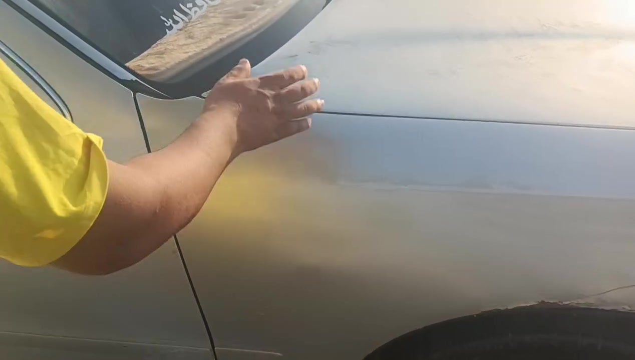 سلام عليكم سياره كرسته نفخ البيع موديل93 رقم نكليزي بسمي  سنويه 30 حداديه مامي وخلفي 💯/💯 تبريد ثلج تخم تايرات جديد مكفوله من كصه ونقل جثه  مكينه 2500 مكفوله مكينه كير مكاني بصره ***********
