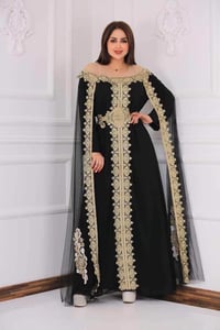 قفطان مغربي • مقاس ٤٨ • غير ملبوس